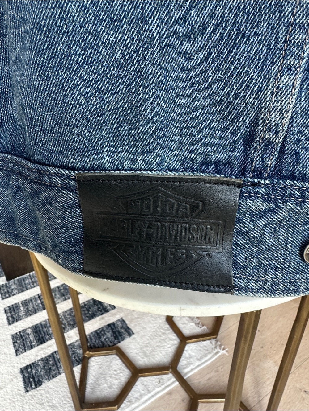 Harley-Davidson Light Blue Denim Sleeveless Trucker Vest - Picture 3 of 5